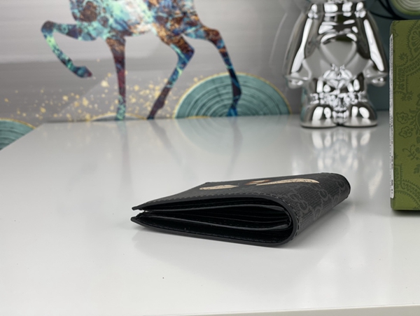 グッチ財布コピー側面デザイン